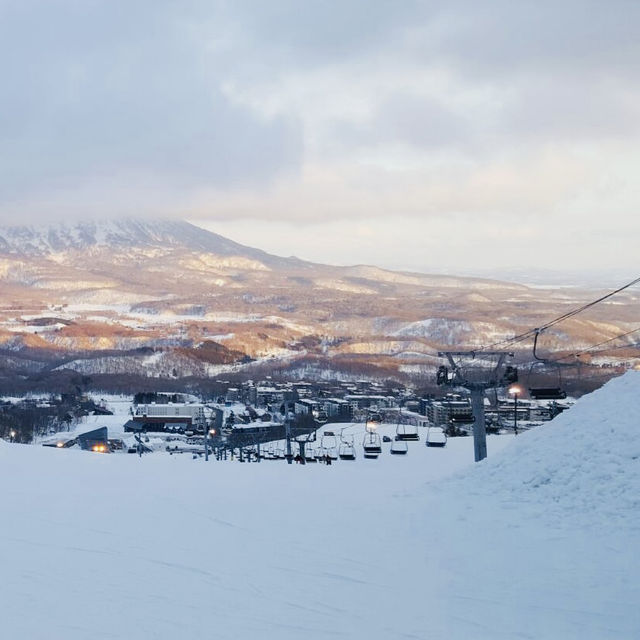 White snow, white chocolate, white Christmas