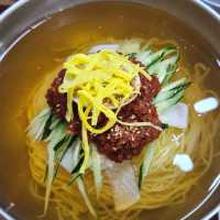 석쇠불고기까지 함께 나오는 경주여행 밀면맛집 : 불국사밀면