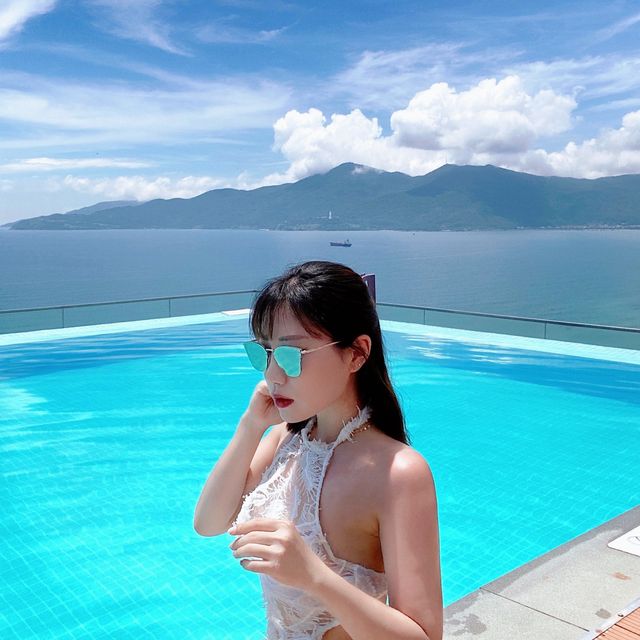 다낭여행 호텔 수영장에서 호캉스하기!