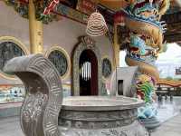 Lian Hua San Ching Tien Temple