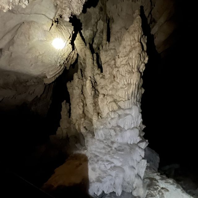 Amazing Kong Lor Cave