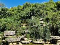 Green grasslands & blue skies at Shilihetan.