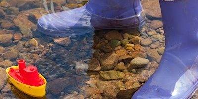 Theatre in the Library: The Wellies | Exeter Library