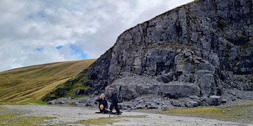 Knitting Fog: Performance/Perfformiad | Herbert's Quarry, Mynydd Du/The Black Mountain, near Brynaman.