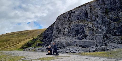 Knitting Fog: Performance/Perfformiad | Herbert's Quarry, Mynydd Du/The Black Mountain, near Brynaman.