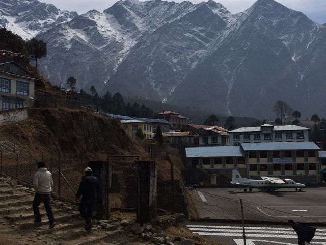 The Most Dangerous Airport, Lukla