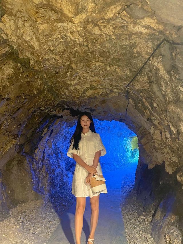 더운날에는 시원한 동굴로🤎