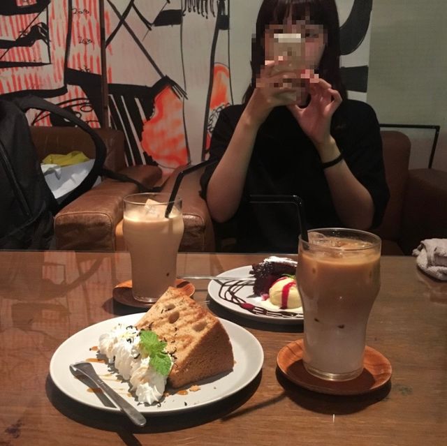 :: 名古屋カフェ☕️ " 濃厚 " 手作りガトーショコラが楽しめる🍴【CAFE FLOW】🤎