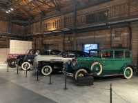 大阪市港区。世界中から集めた希少なヴィンテージ車と巡り会える『GLION MUSEUM（ジーライオンミュージアム）』