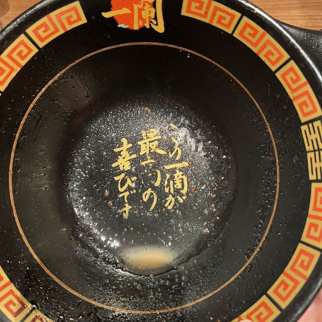 想念日本就來吃一蘭呀～24小時 不打烊 一個人吃也很可以