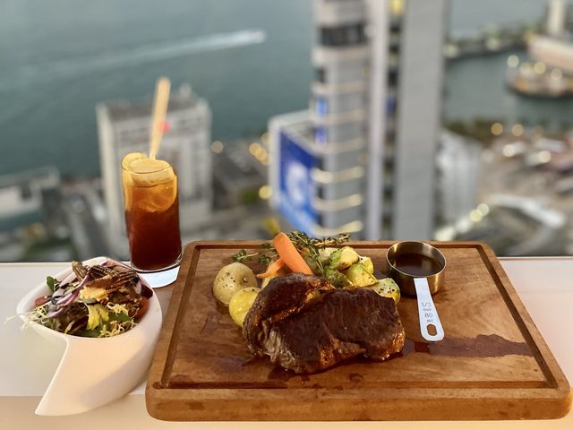 人均350蚊包兩餐 飽覽維港景色 免費升級海景客房