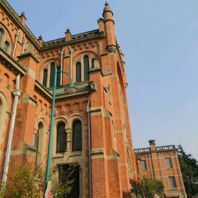 山頂的天主教堂⛪️