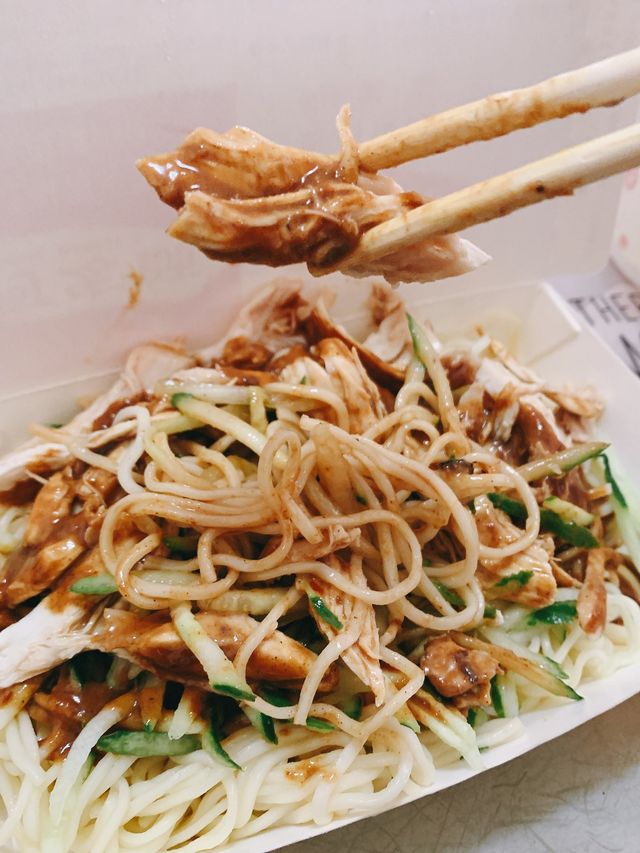 台中潭子超好吃涼麵！在地人才知道的私密美食