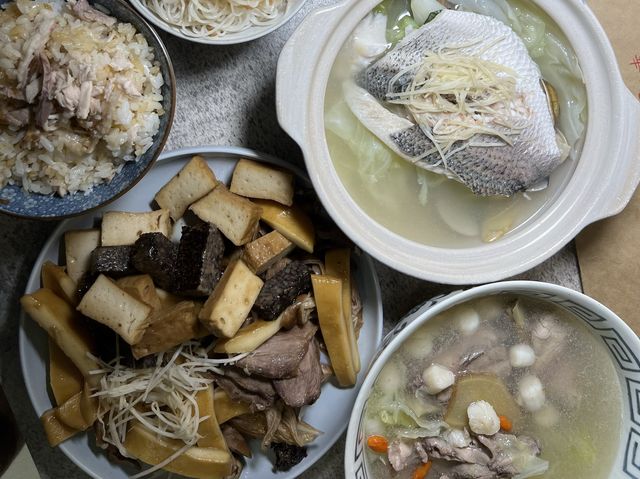 米其林必比登推薦，雙月食品社（光復店外帶外送店）