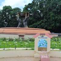 Pagsalabuk Circle Fountain 