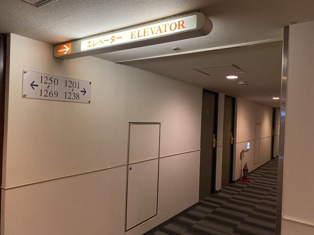 博多駅前立地が魅力『コンフォートホテル博多』室内