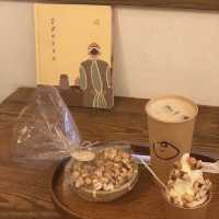 韓国/江原道 〖 江陵 ｶﾝﾇﾝ〗大人気の絶品濃厚ソフトクリーム‪🍦‬