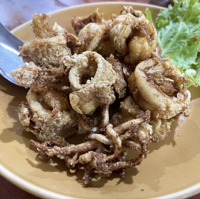 ดินเนอร์ร้านน้ำย้อย ภูเก็ต