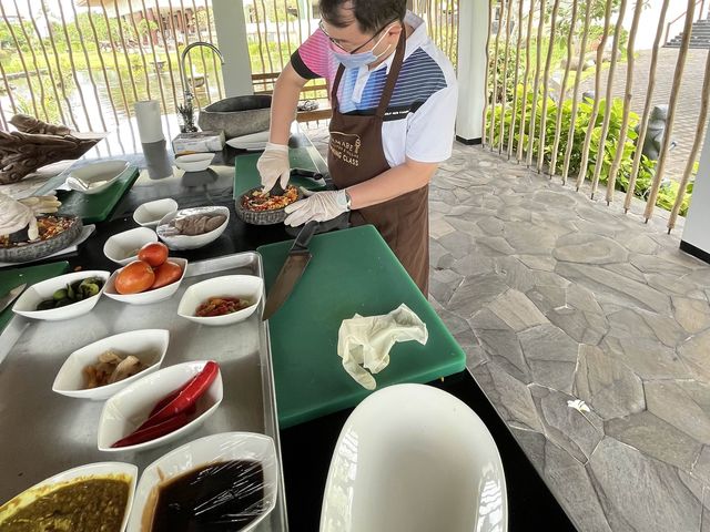 Balinese Cooking Class at Samabe Bali