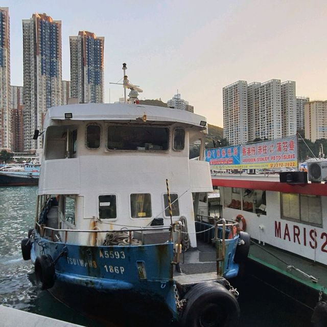 充滿避風塘風味的海濱