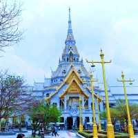 วัดโสธรวรารามวรวิหาร 