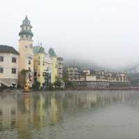 歐陸風酒店特大湖景
