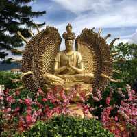 TEN THOUSAND BUDDHAS MONASTERY