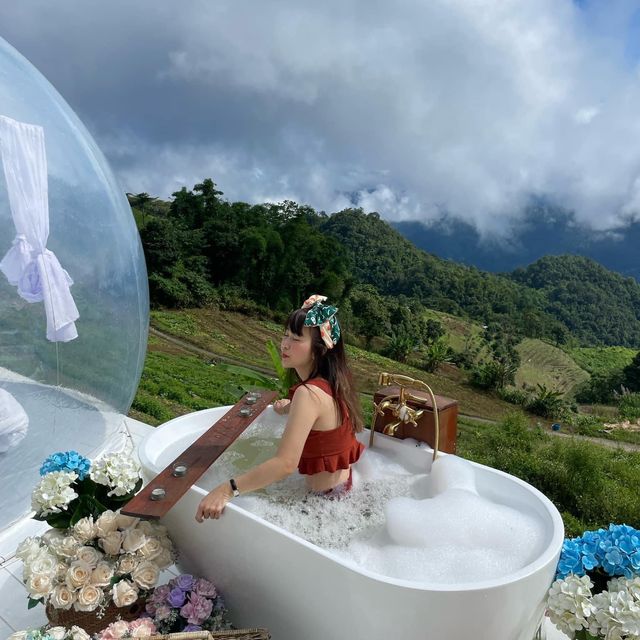 ลงอ่าง กลางเขา ที่ The Cloud  ม่อนเงาะ