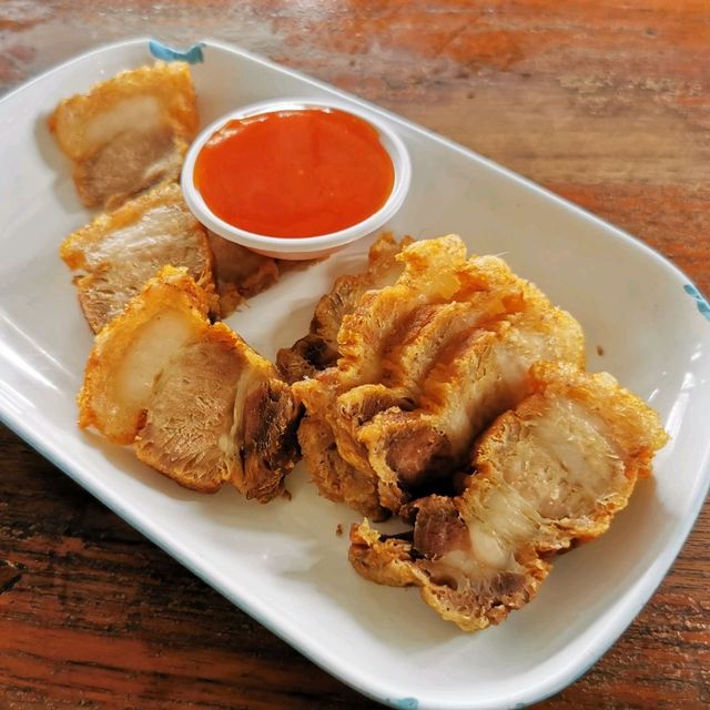 ต้มเลือดหมูสุดอร่อย ร้านดังย่านรั​ตนาธิเบศร์​ 
