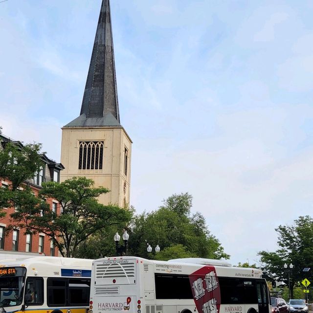 พาทัวร์ Harvard University