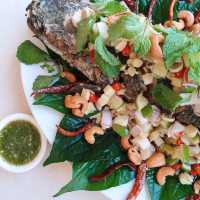 ร้านบ้านรับรอง อาหารอร่อย ซอย ศรีนครินทร์ 55