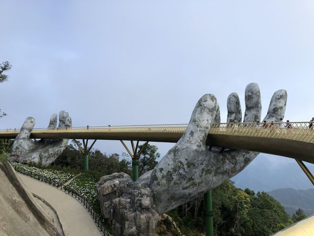 Sun World and Golden Bridge - Ba Na Hills 