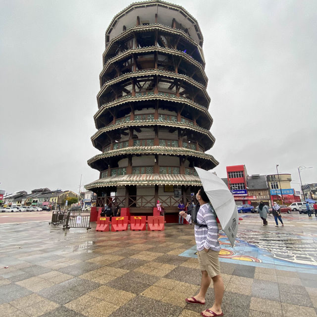 Menara Condong Teluk Intan, Perak🗼