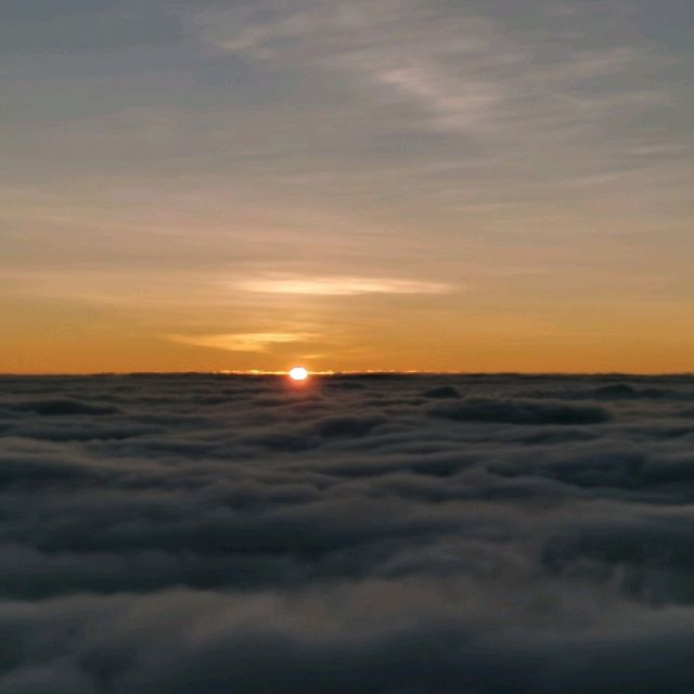 Mount Qiyun(齐云山)|The Gathering of Clouds