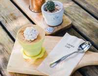 The Village Farm To Cafe' 