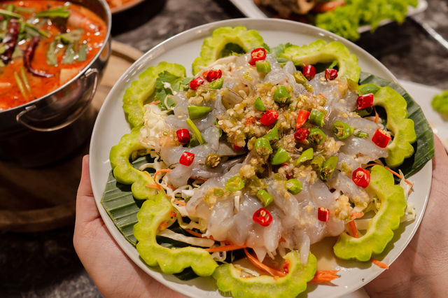 Tanglak Seafood | ตั้งหลักอาหารทะเล