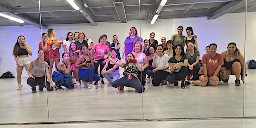 Zumba Class With DANCE WITH ALESSIA | Temple Lane Studios