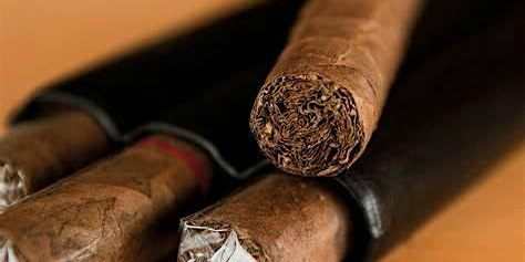 Rolling with LaRon | Four9 Cigars, U.S. 281, San Antonio, TX, USA