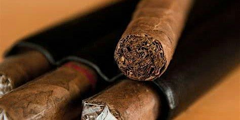 Rolling with LaRon | Four9 Cigars, U.S. 281, San Antonio, TX, USA