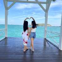 พักใจที่เกาะสีชัง