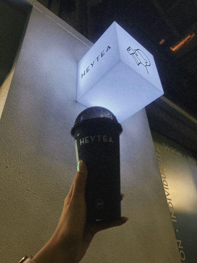 《喜 樂 常 在》