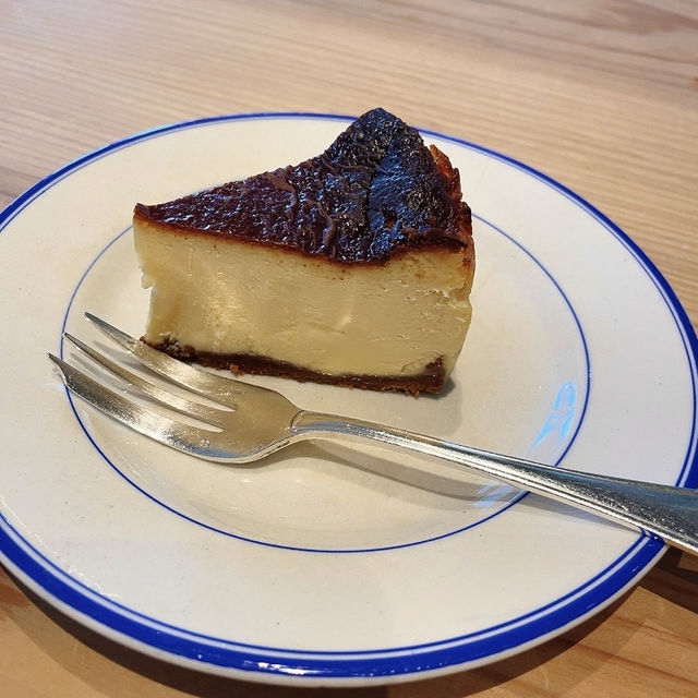 自由が丘　4月オープン！コーヒーにこだわったお店《onibusCoffee》