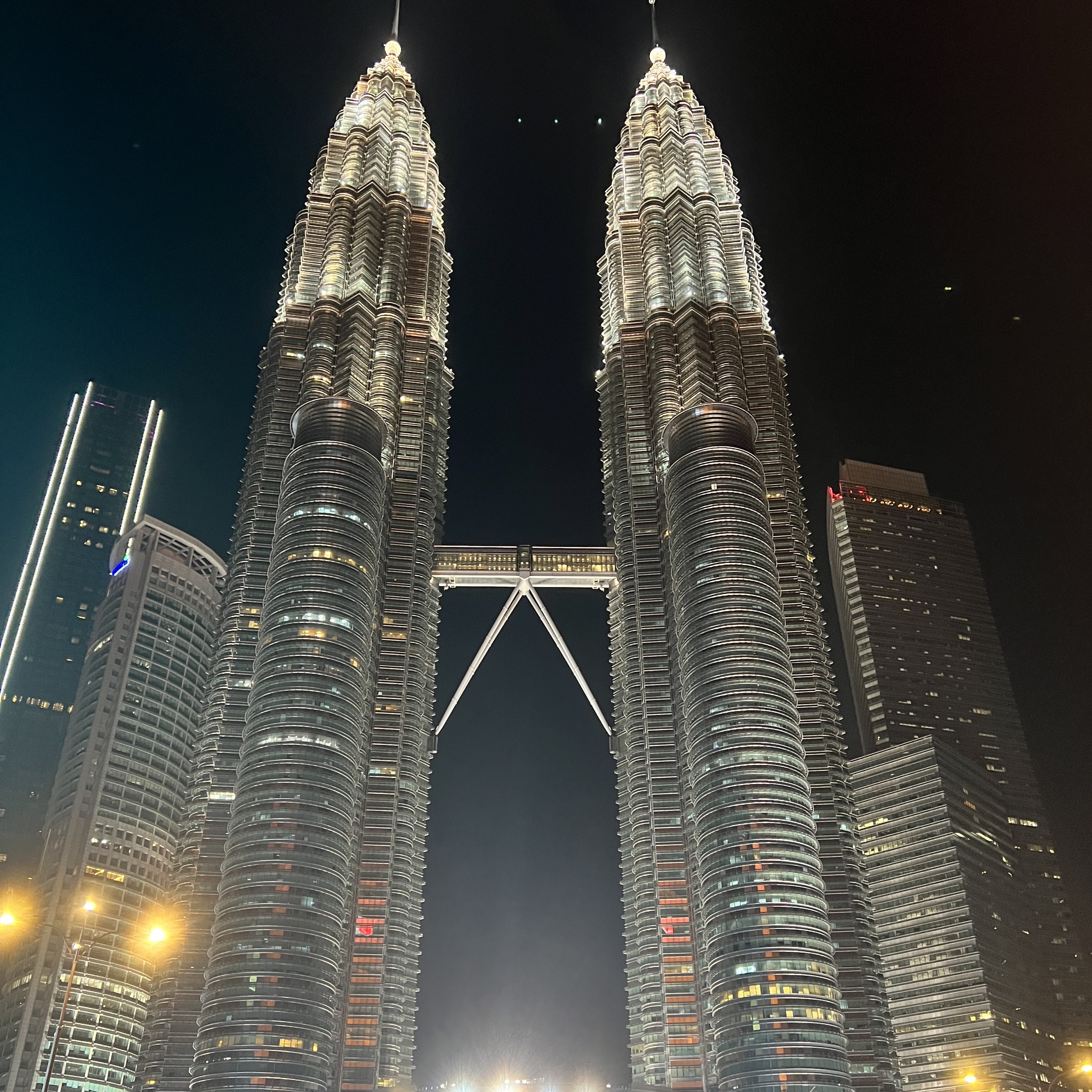 クアラルンプールのランドマークであり絶景撮影スポットなのが Trip Com クアラルンプールの旅のブログ