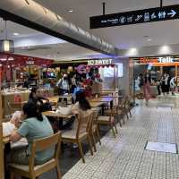 shop and chill at Saigon centre 