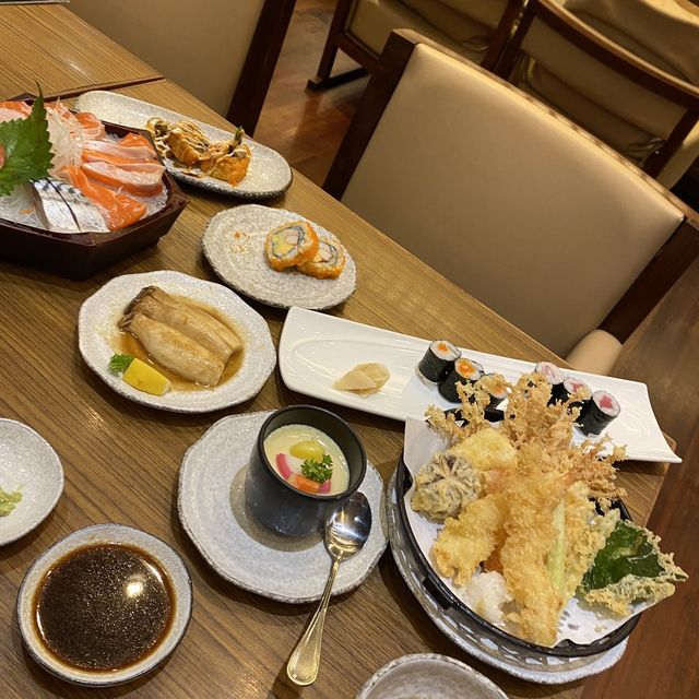 Zen Japanese buffet at Central Festival