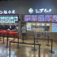 名古屋市西区　mozoのフードコート