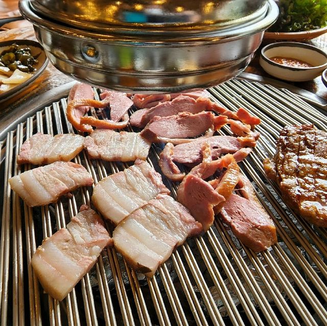 🥓 삼겹, 오리, 장어 뭐 먹을까 고민말고, 온누리장작구이 부평점