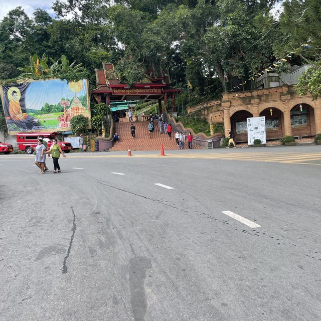 เที่ยววัดพระธาตุดอยสุเทพ