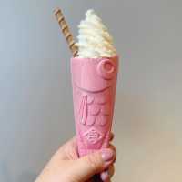 【金沢】ひがし茶屋街「のど黒ソフト」🍦
