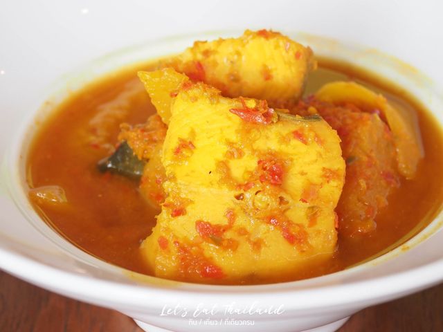 บ้านคุณหญิง (Chez Khun Ying) บ่อผุด